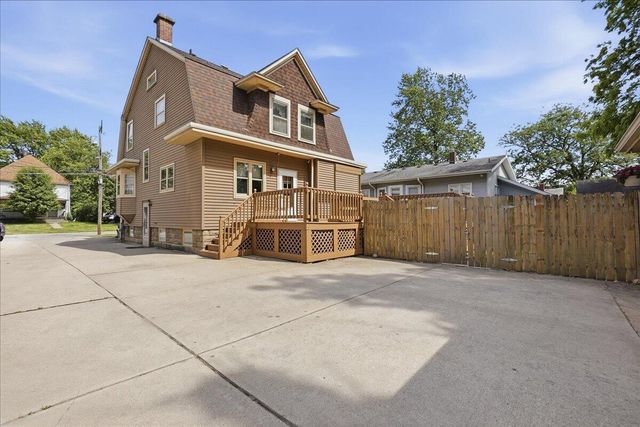 317 S East Street, Crown Point, IN 46307