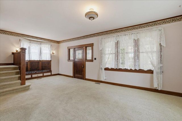 317 S East Street, Crown Point, IN 46307