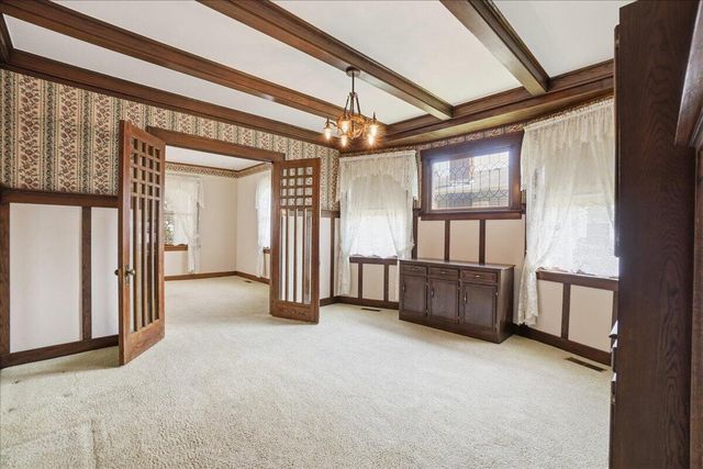 317 S East Street, Crown Point, IN 46307