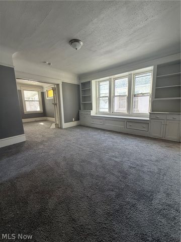 10527 Earle Avenue 2, Cleveland, OH 44108