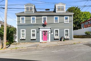 4 Cross 1, Marblehead, MA 01945