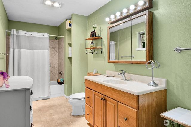 1915 98th Street NW, Tulalip, WA 98271