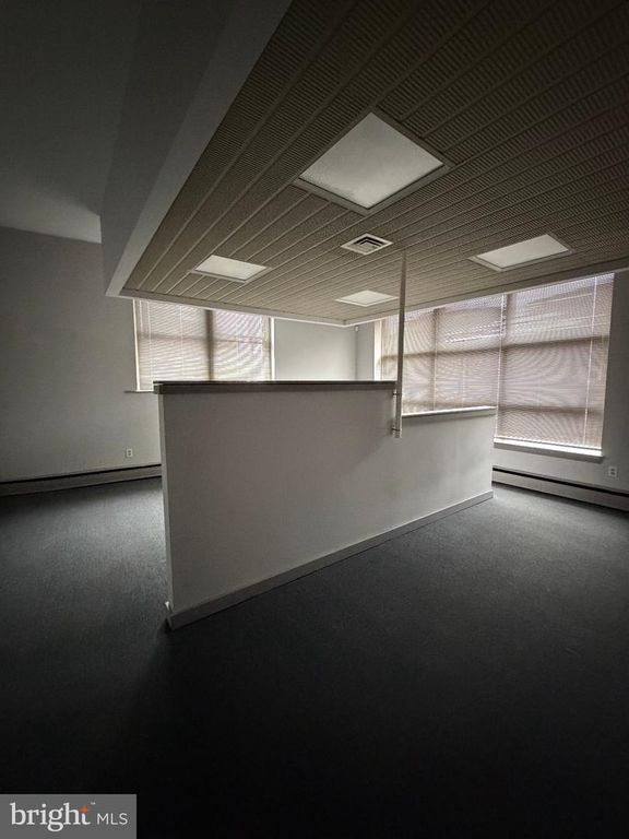 533 GREENWOOD, JENKINTOWN, PA 19046 — photo 2