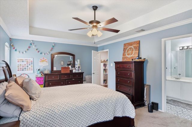 6025 Kimberly Court, Haltom City, TX 76137