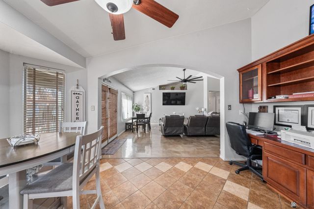 1348 S 37 Dr, Yuma, AZ 85364