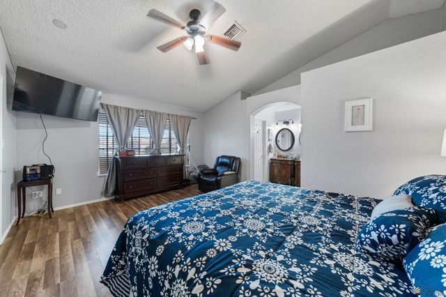 1348 S 37 Dr, Yuma, AZ 85364