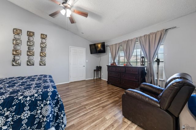 1348 S 37 Dr, Yuma, AZ 85364