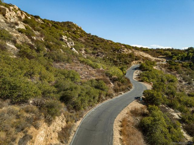 Camino Arriba 3, Ramona, CA 92065