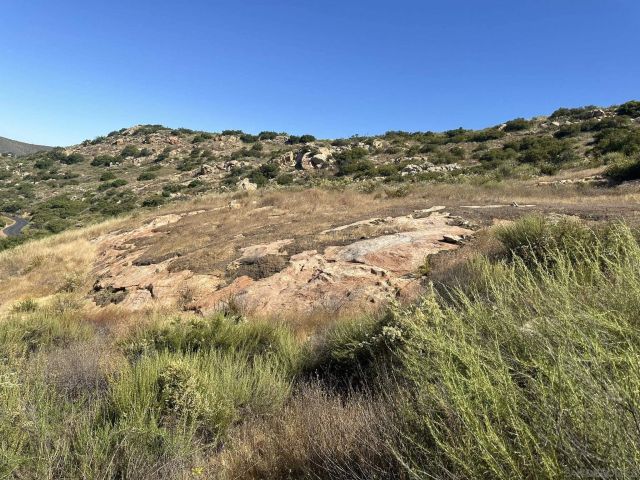 Camino Arriba 3, Ramona, CA 92065