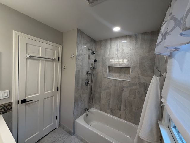 5 TIOGA Trail, Lake Barrington, IL 60010