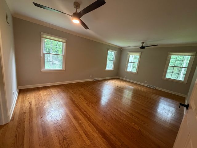 5 TIOGA Trail, Lake Barrington, IL 60010