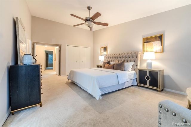 36713 Tanglewood Lane, Farmington Hills, MI 48331