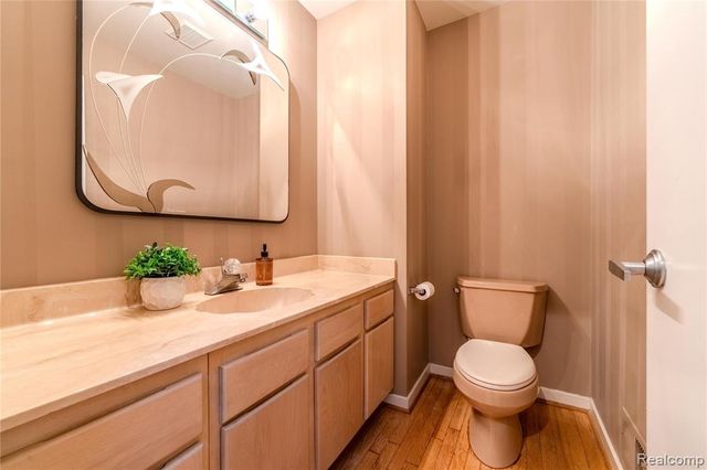 36713 Tanglewood Lane, Farmington Hills, MI 48331