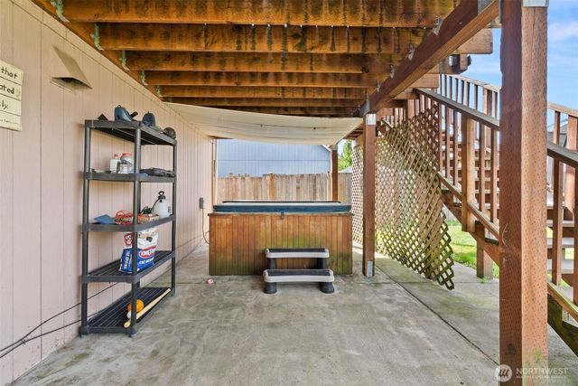 8425 201st Street E, Spanaway, WA 98387