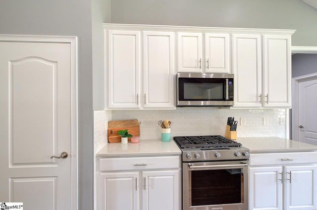 7 Dartford Court, Easley, SC 29642