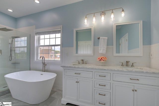 7 Dartford Court, Easley, SC 29642