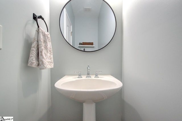 7 Dartford Court, Easley, SC 29642