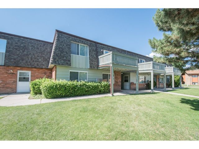 1720 Azalea Ct, Fort Collins, CO 80526