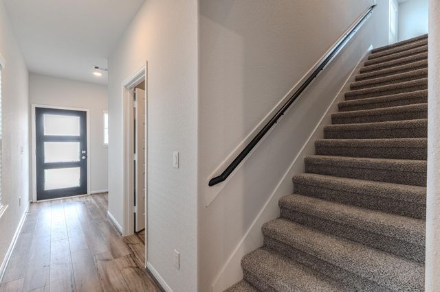 100 Ashe Juniper Way, Magnolia, TX 77354