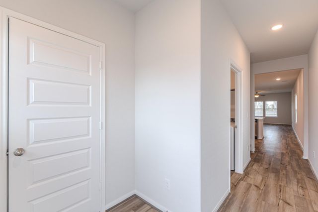 100 Ashe Juniper Way, Magnolia, TX 77354