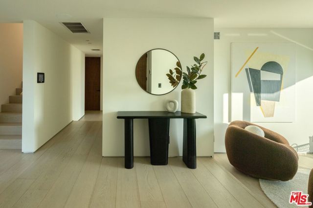 2635 Hargrave Drive, Los Angeles, CA 90068