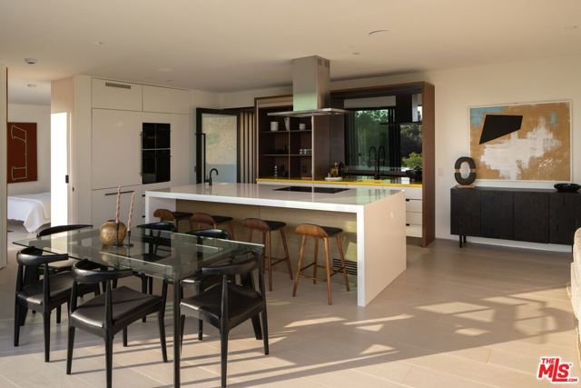 2635 Hargrave Drive, Los Angeles, CA 90068
