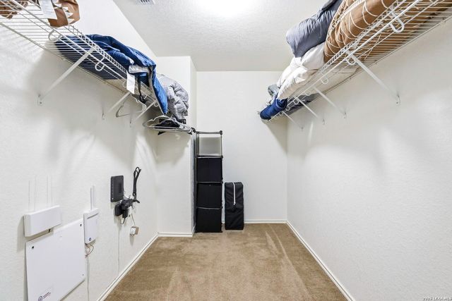 319 Shadbush St, San Antonio, TX 78245