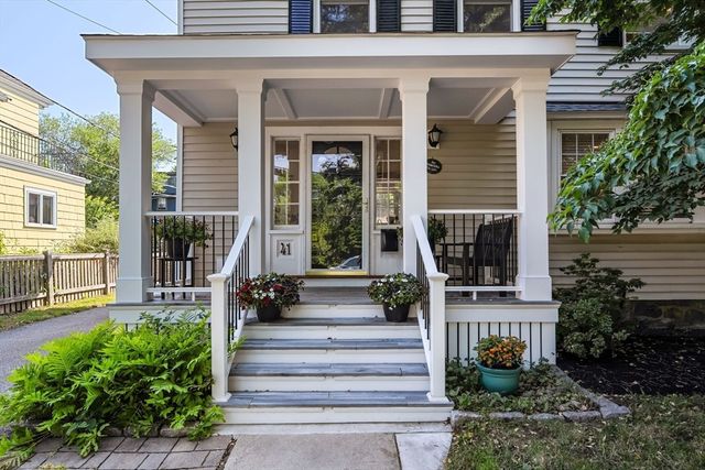 41 Kilgore Ave, Medford, MA 02155
