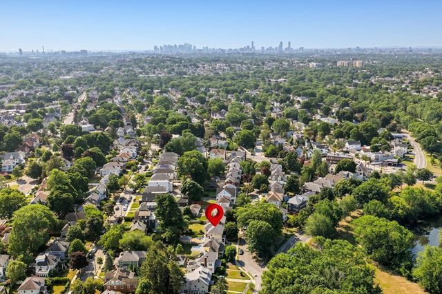 41 Kilgore Ave, Medford, MA 02155