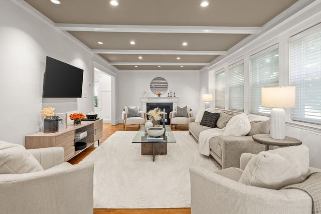 41 Kilgore Ave, Medford, MA 02155