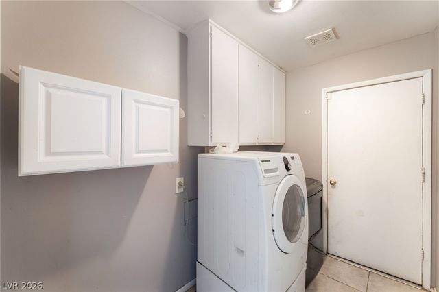 4268 Hampshire Circle, Las Vegas, NV 89121