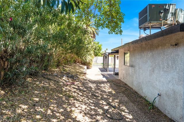 4268 Hampshire Circle, Las Vegas, NV 89121