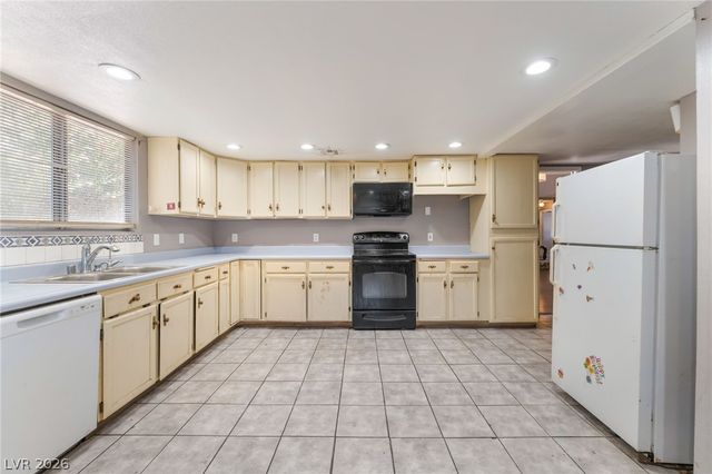4268 Hampshire Circle, Las Vegas, NV 89121