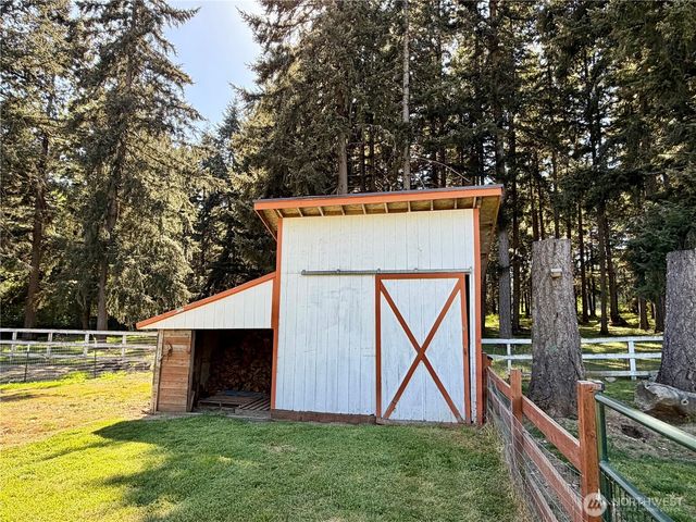 11621 Devin Lane SE, Yelm, WA 98597
