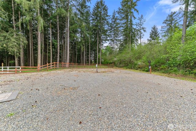 11621 Devin Lane SE, Yelm, WA 98597