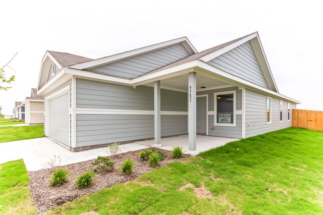 9781 Skyhawk Avenue, Fort Worth, TX 76179