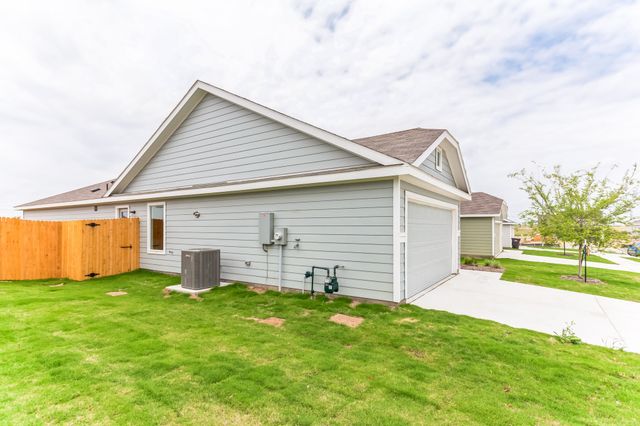 9781 Skyhawk Avenue, Fort Worth, TX 76179