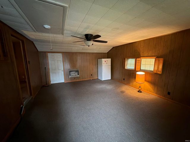 2101 Waggoner Avenue, Evansville, IN 47714
