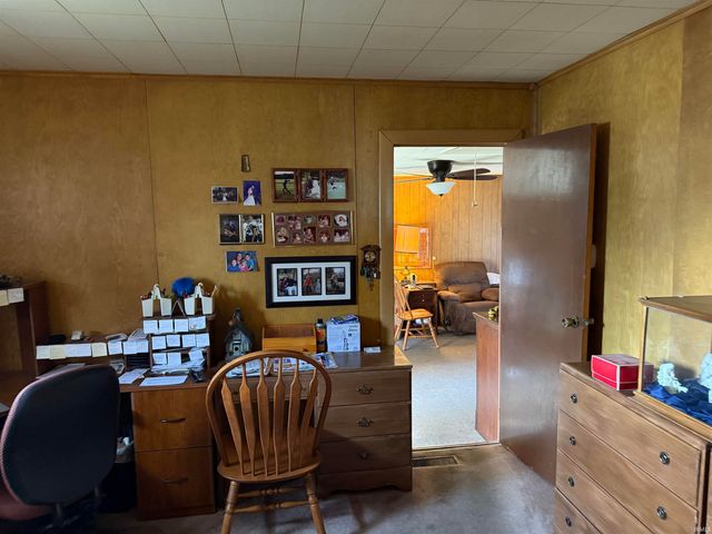 2101 Waggoner Avenue, Evansville, IN 47714