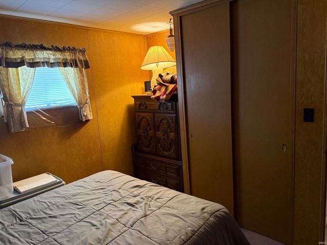 2101 Waggoner Avenue, Evansville, IN 47714