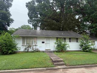 2101 Waggoner Avenue, Evansville, IN 47714