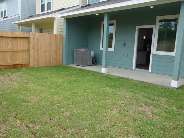 701 Sand Dollar Drive, Kemah, TX 77565