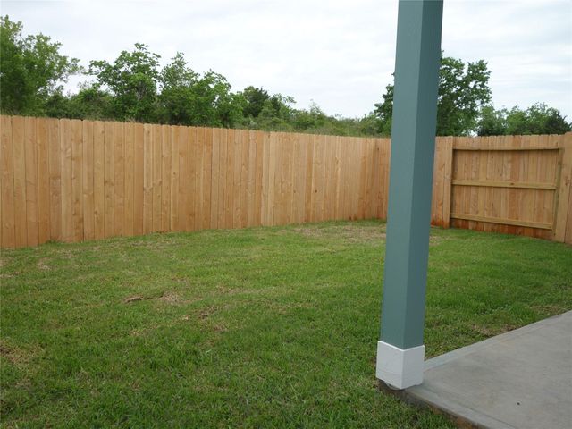 701 Sand Dollar Drive, Kemah, TX 77565