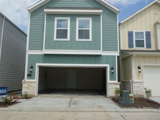 701 Sand Dollar Drive, Kemah, TX 77565