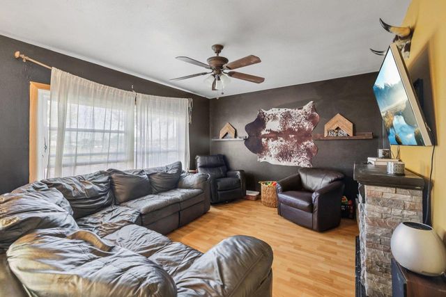 121 Oak Street, Pardeeville, WI 53954