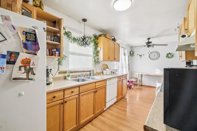 121 Oak Street, Pardeeville, WI 53954