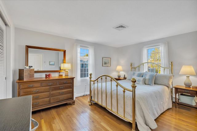 8 Captain Percival Road, South Yarmouth, MA 02664