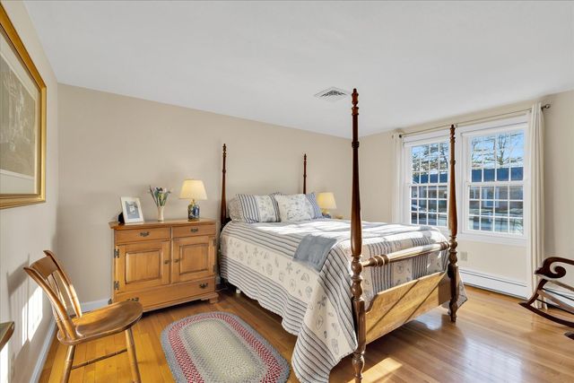 8 Captain Percival Road, South Yarmouth, MA 02664