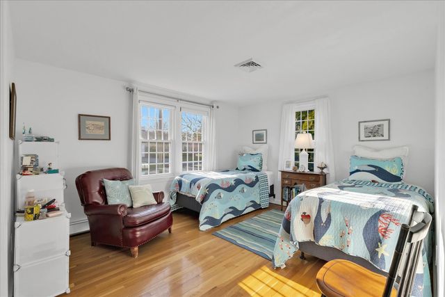 8 Captain Percival Road, South Yarmouth, MA 02664