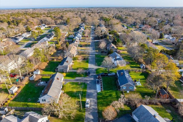 8 Captain Percival Road, South Yarmouth, MA 02664